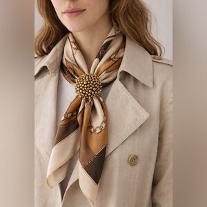 ✨ Vintage Gold-Tone Pearl Cushion Brooch | Statement Pin